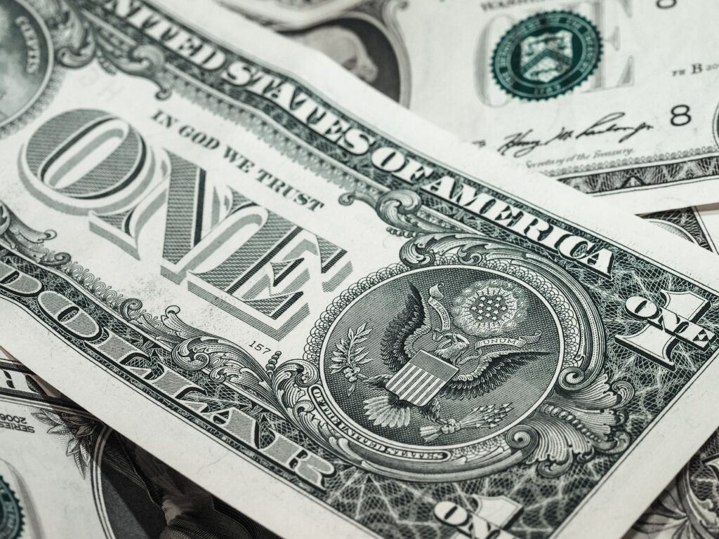 Ganhar em dólar no Brasil como programador Ganhar em dólar no Brasil como programador